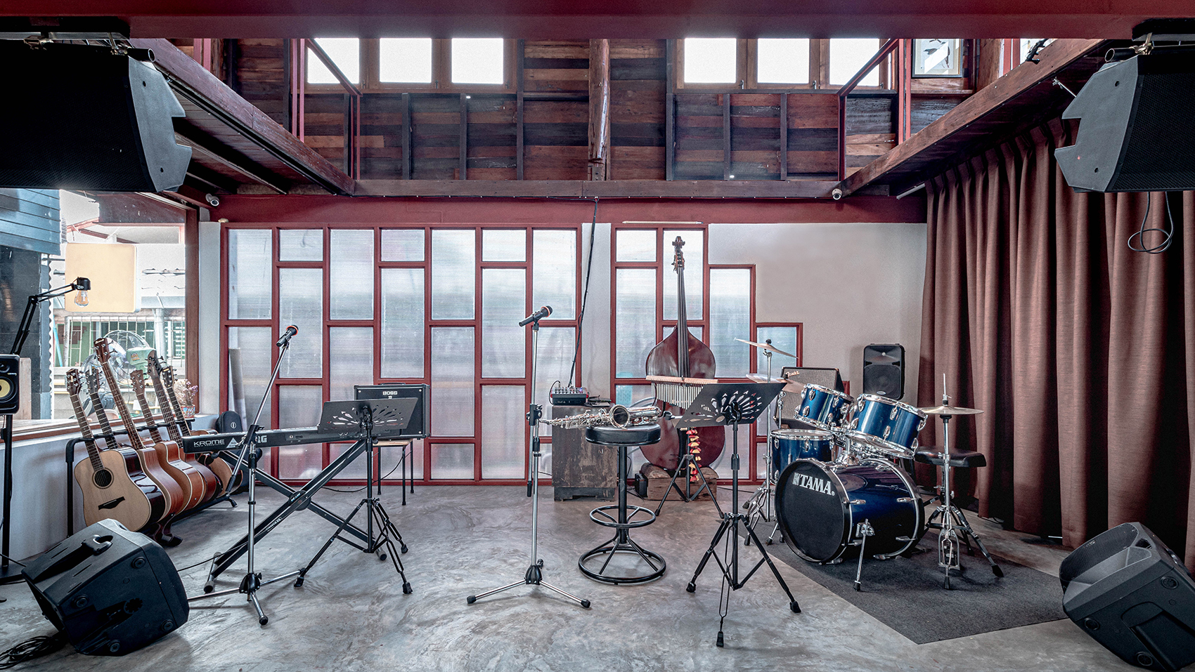 tamarind bistro and music house by bodinchapa architects
