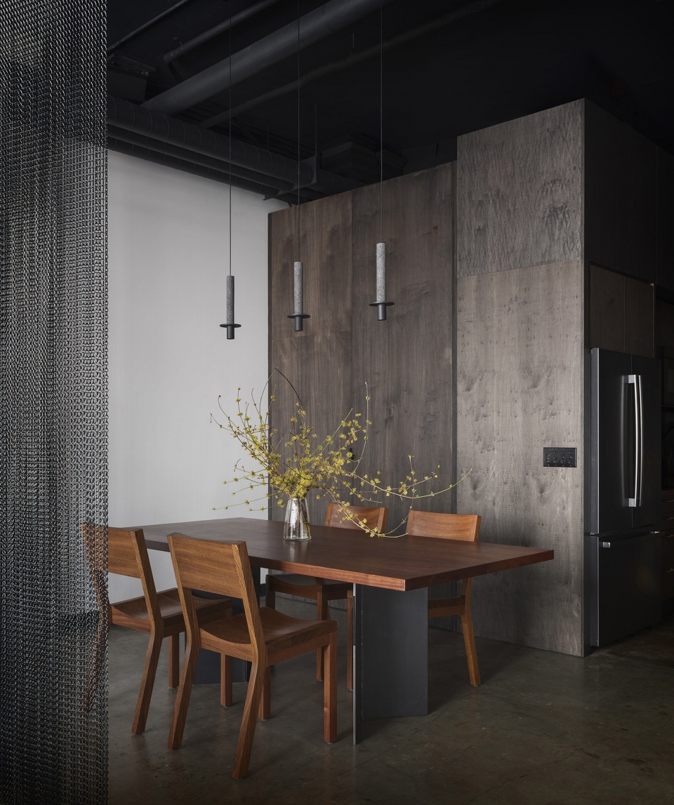 western studio by gocstudio
