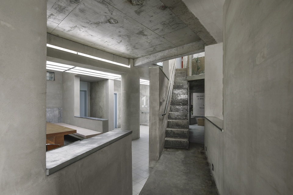 yelan colour guest house china by aml design studio