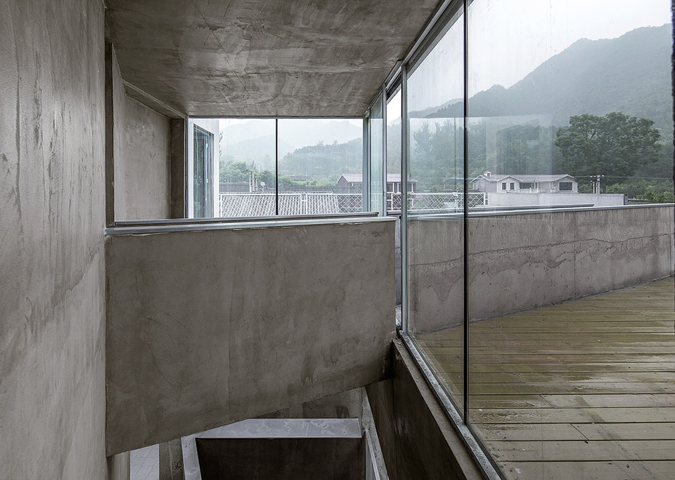yelan colour guest house china by aml design studio