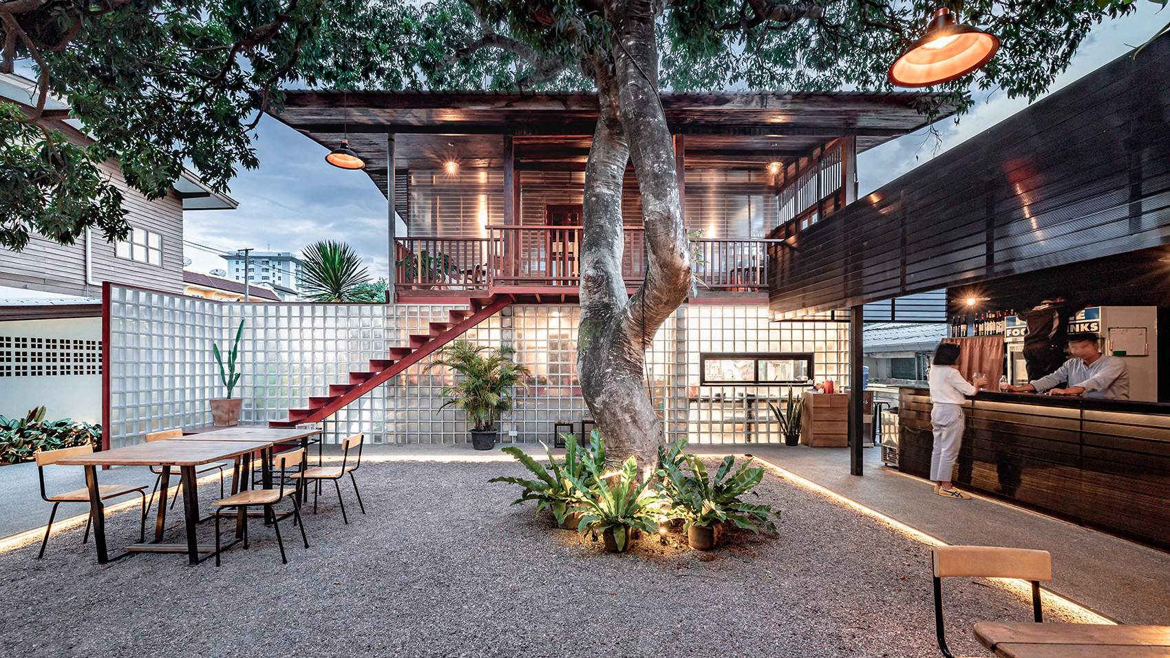 tamarind bistro and music house by bodinchapa architects