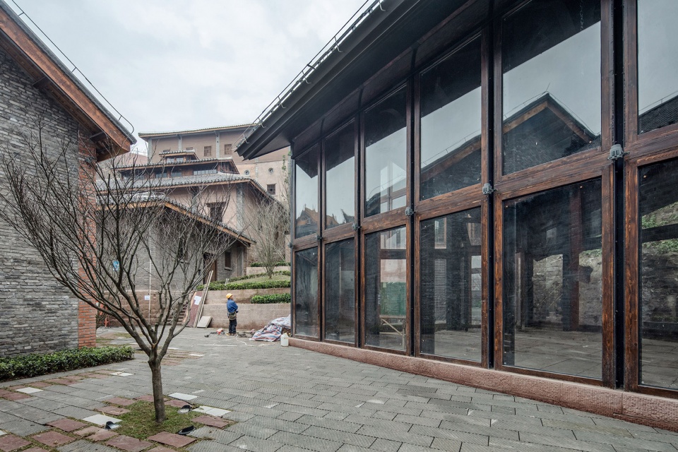 Forbidden City College fcjz