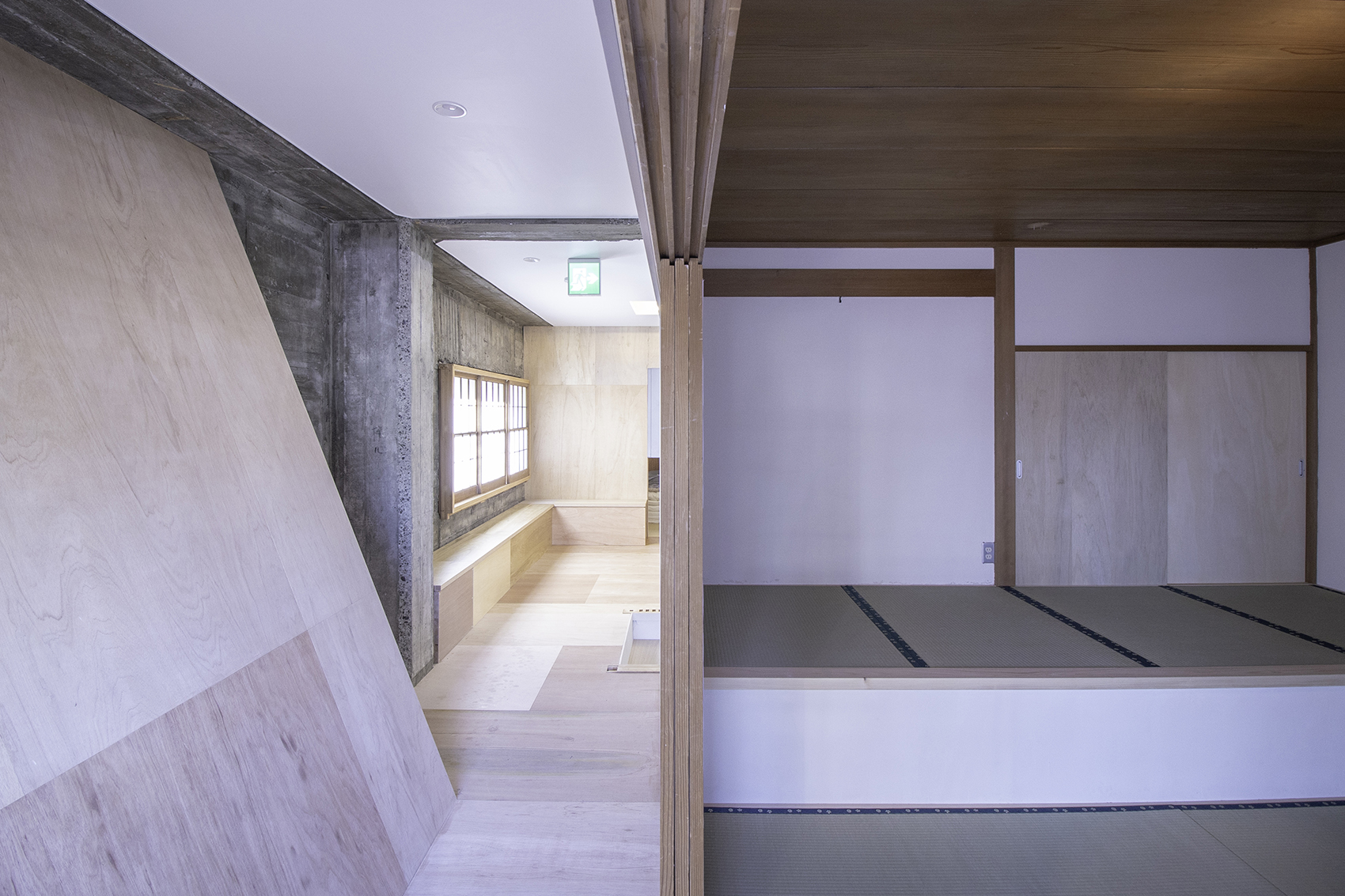 himuro gallery and residence by taku sakaushi and ofda