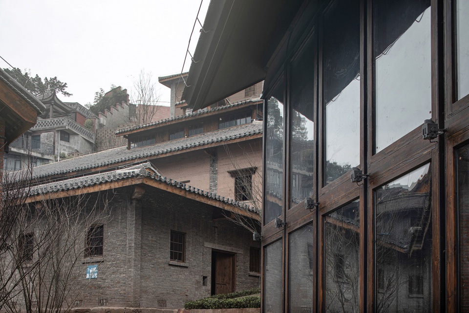 Forbidden City College fcjz