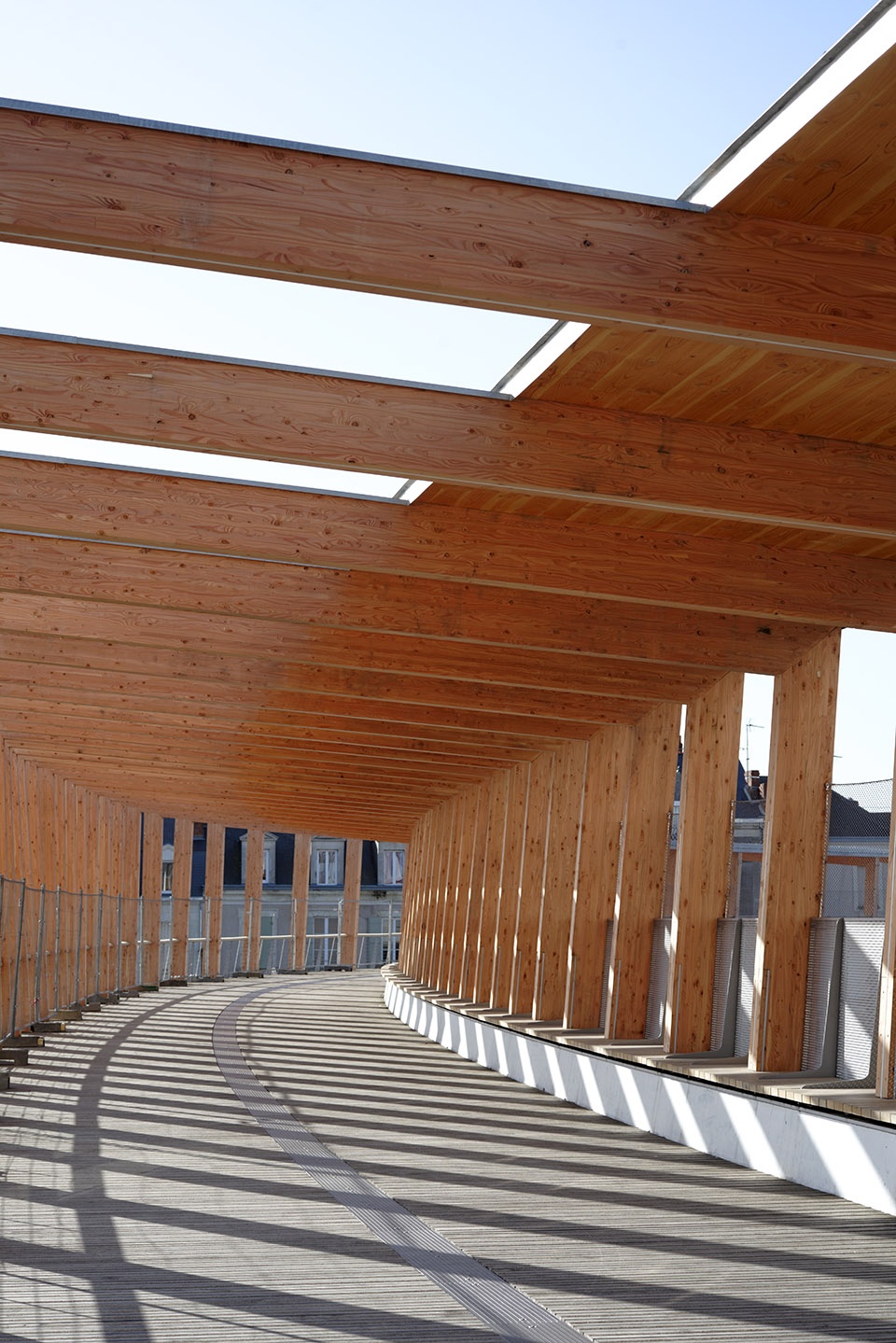 The bridge Dietmar Feichtinger Architectes