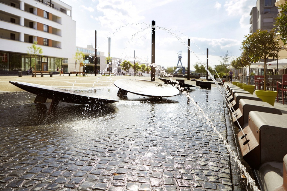 Frankfurt Offenbach Harbour Regional Planning by Ramboll Studio Dreiseitl