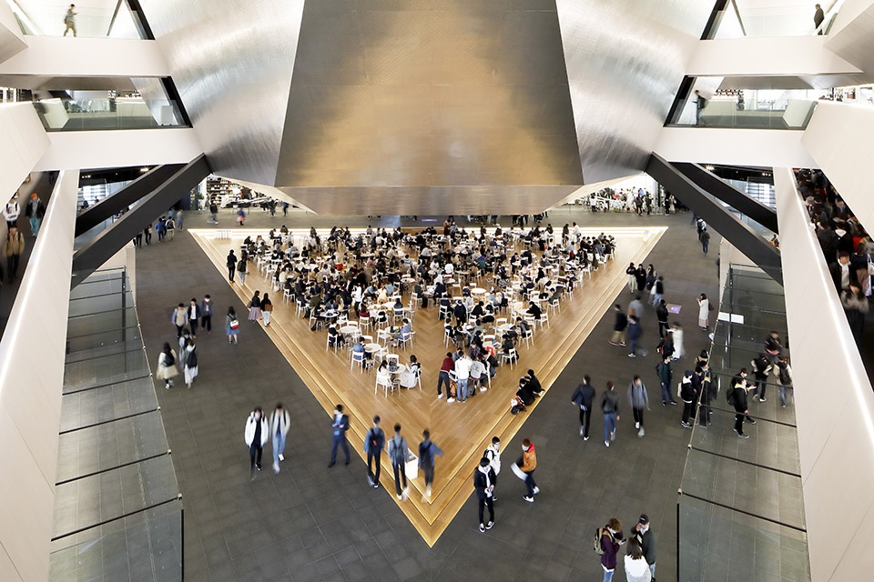 Otemon Gakuin University Academic Ark Japen by Mitsubishi Jisho Sekkei Inc.