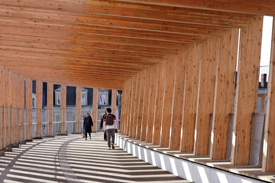 The bridge Dietmar Feichtinger Architectes
