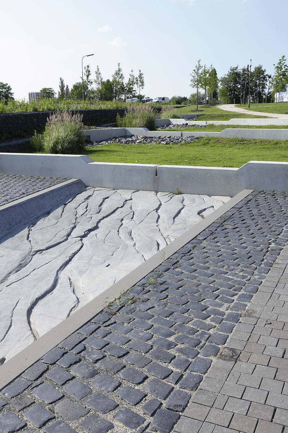 Frankfurt Offenbach Harbour Regional Planning by Ramboll Studio Dreiseitl