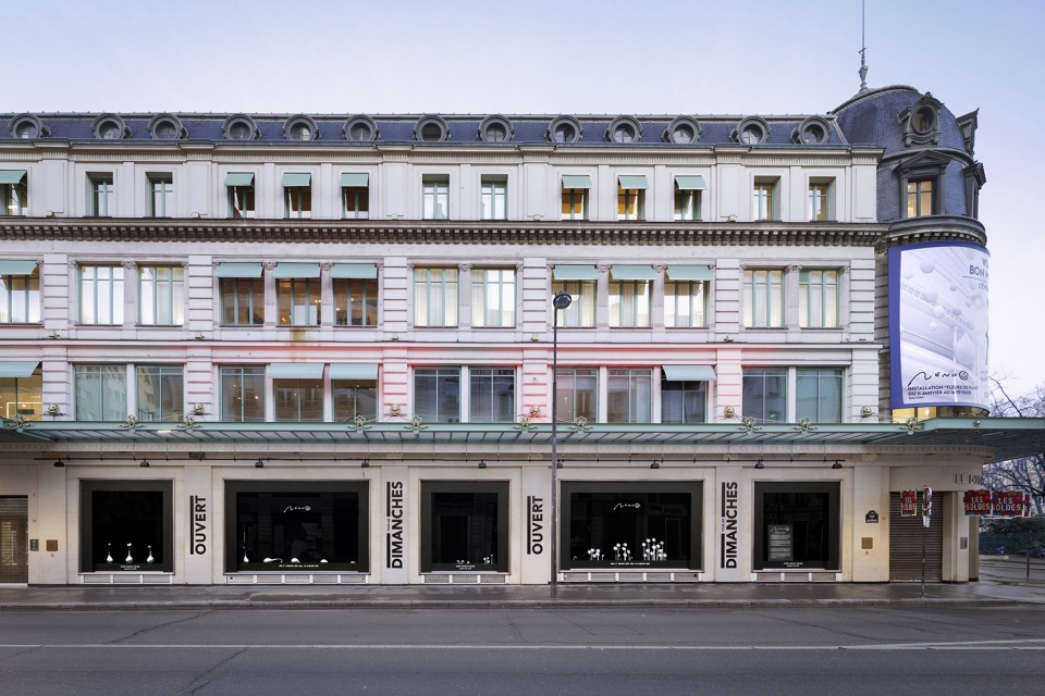 nendo在巴黎lebonmarche举办白色展览雨后花