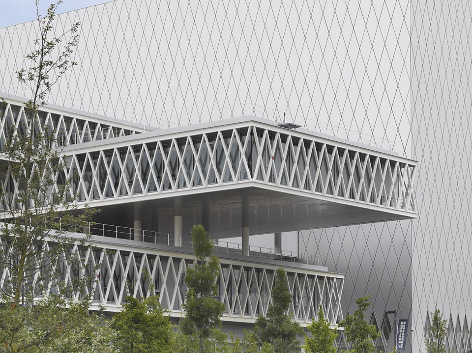 new national archives of france by fuksas