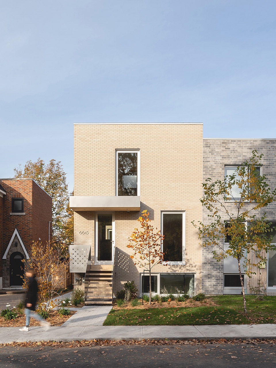 La Duette House Montreal by Natalie Dionne Architecture