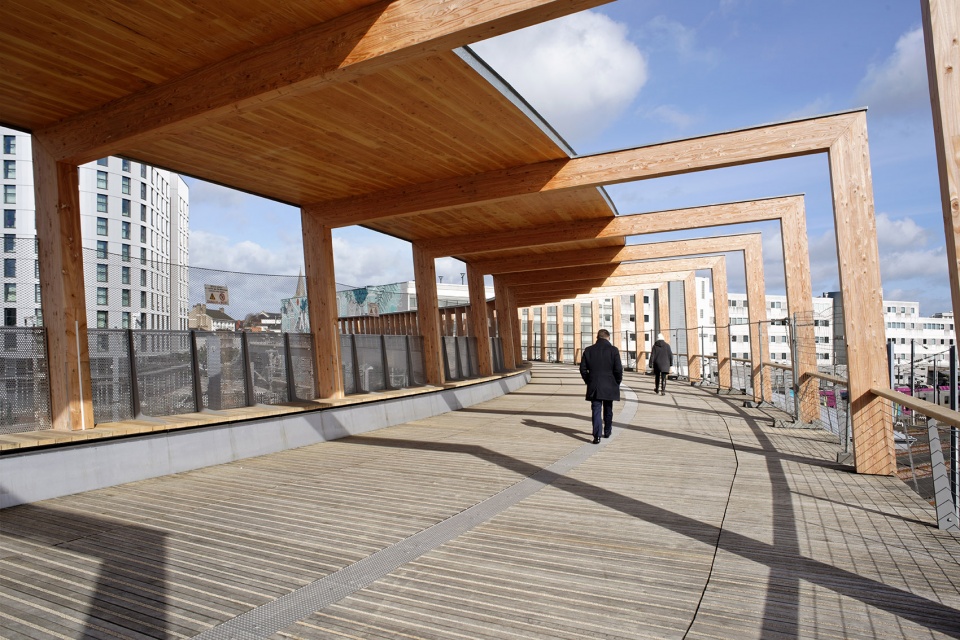 The bridge Dietmar Feichtinger Architectes