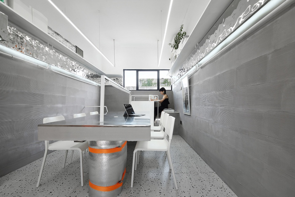 05m studio