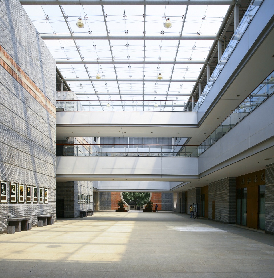 Kenneth Wang School of Law of Soochow University by Continual Architecture