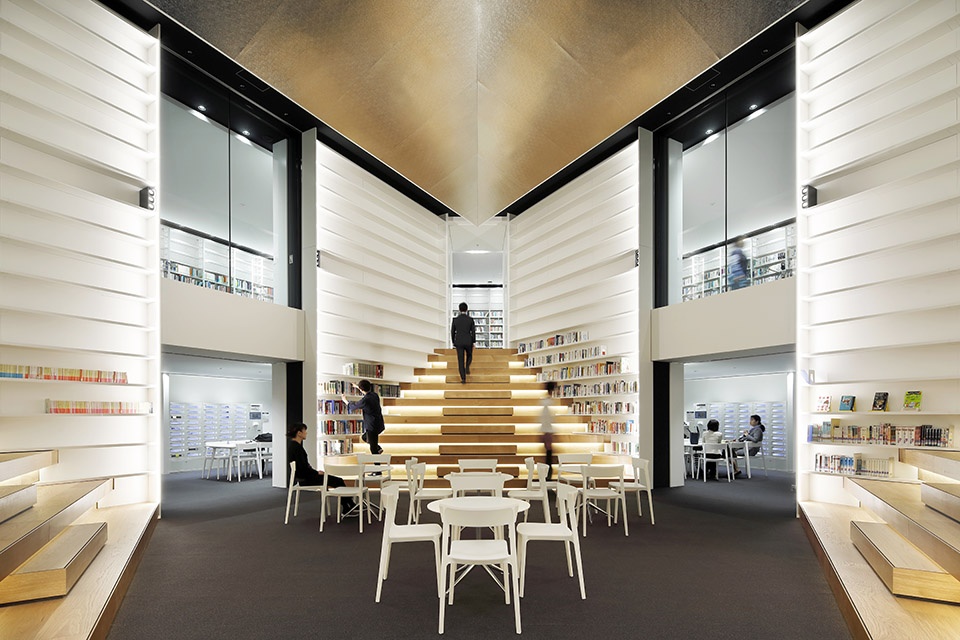 Otemon Gakuin University Academic Ark Japen by Mitsubishi Jisho Sekkei Inc.