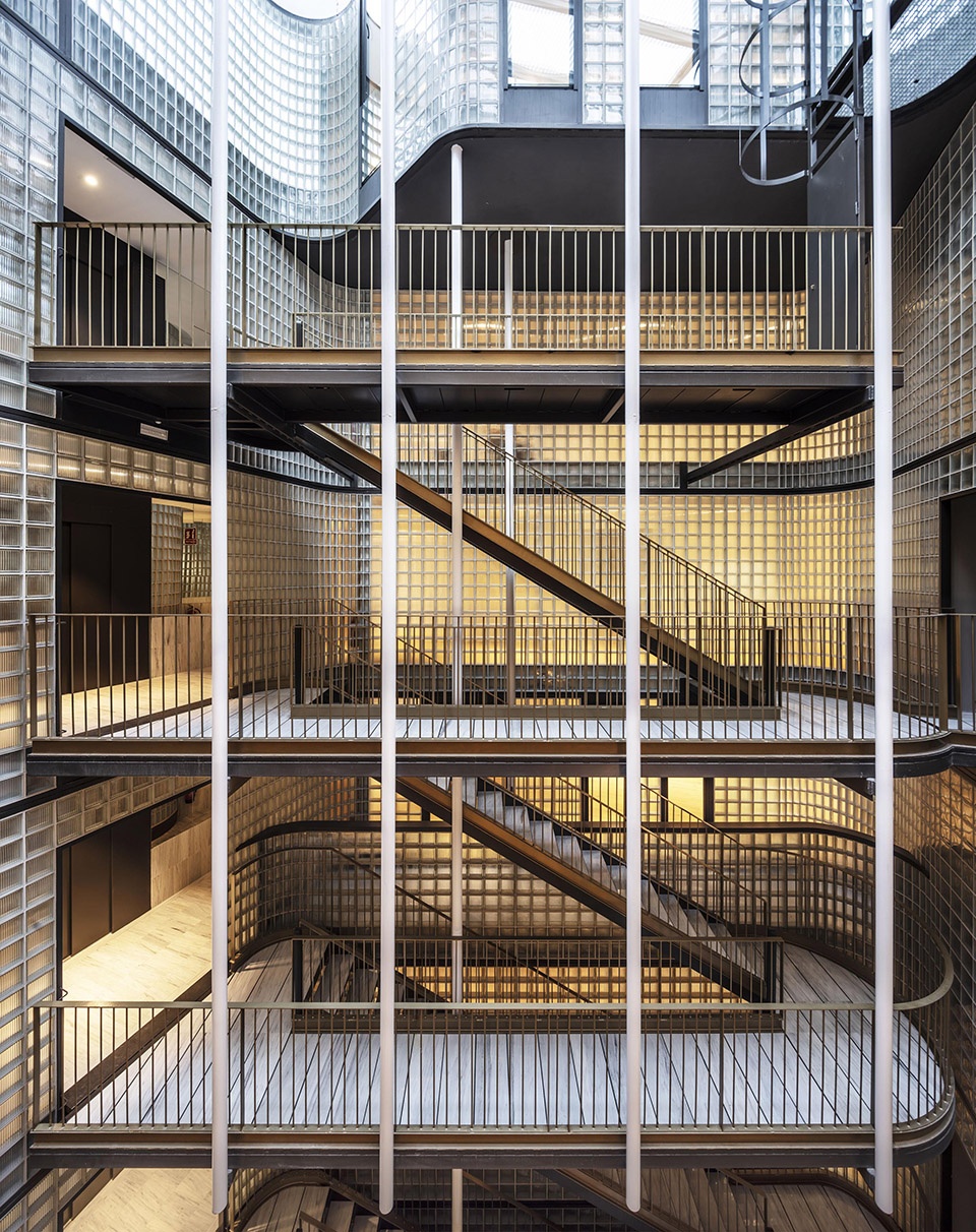 SANTA CLARA Building Spain by Lagula Arquitectes