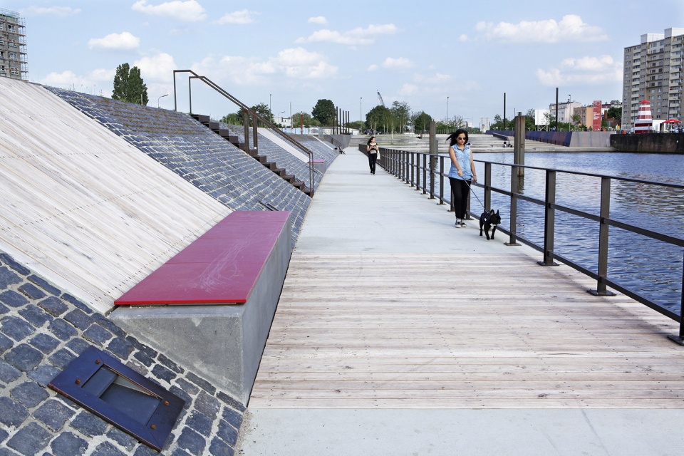 Frankfurt Offenbach Harbour Regional Planning by Ramboll Studio Dreiseitl