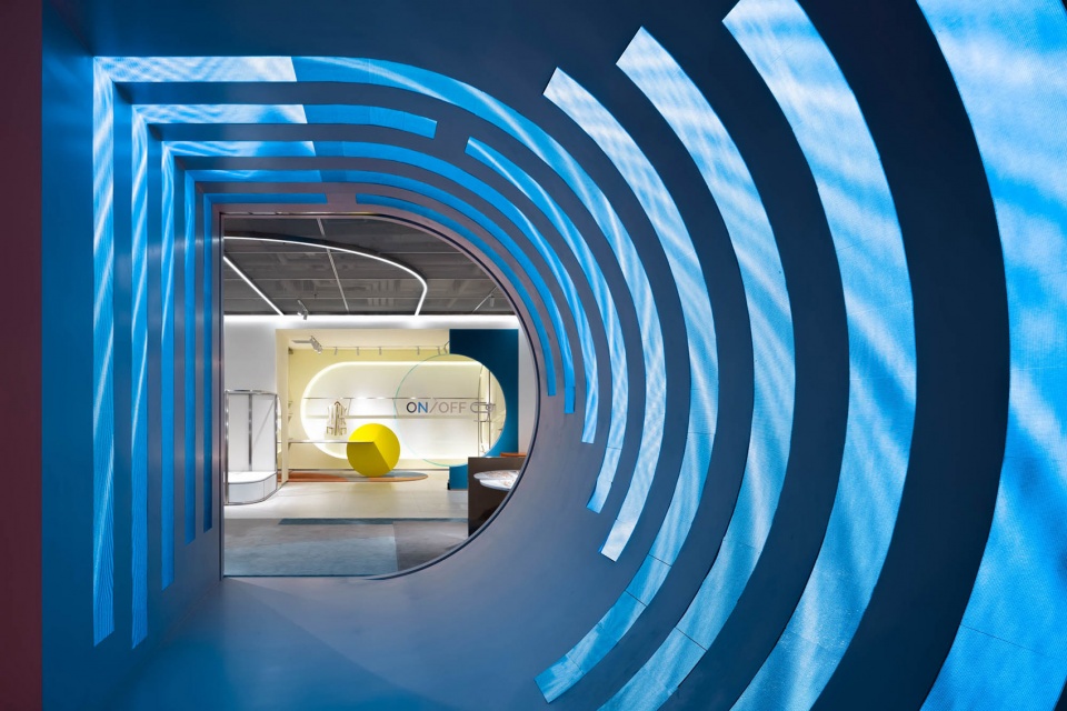 ONOFF Fashion Store Shanghai by SLT