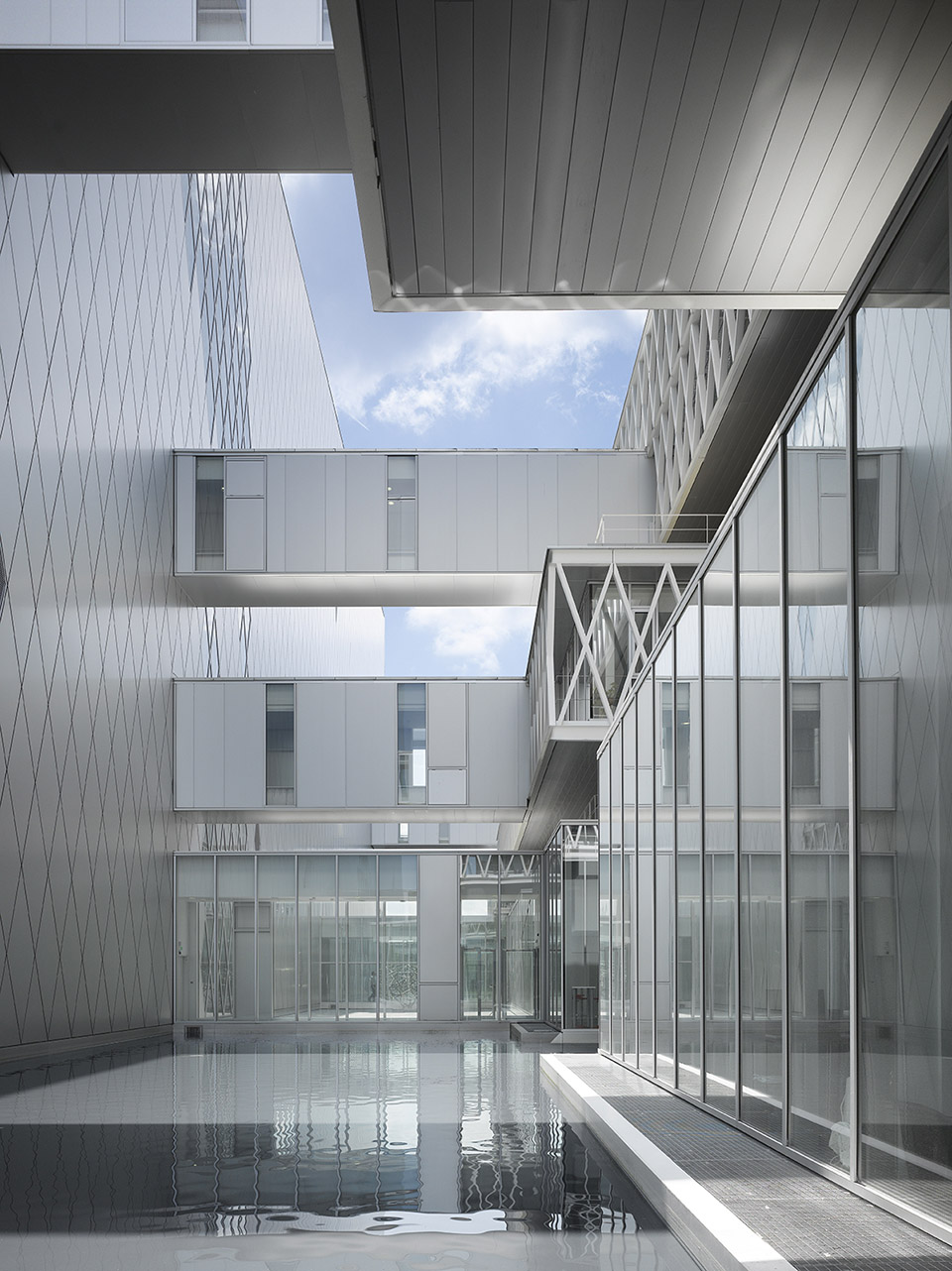 new national archives of france by fuksas