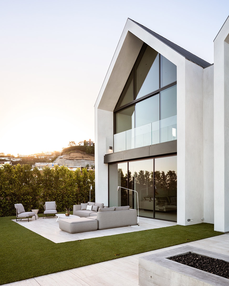 Forest Knoll residence Standard Architecture