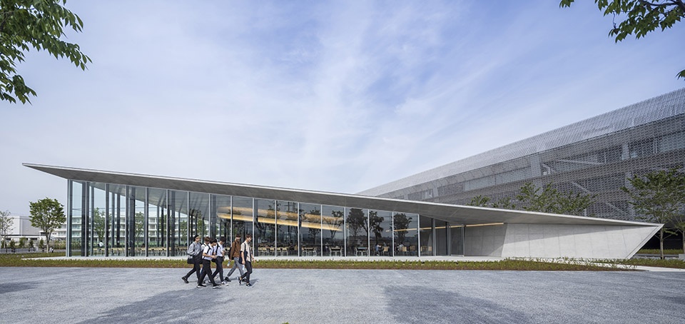 Otemon Gakuin University Academic Ark Japen by Mitsubishi Jisho Sekkei Inc.