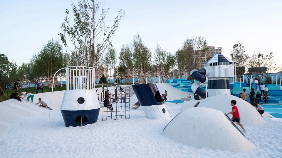 Vanke Olympic Ice and Snow Park Baotou by ZAP ASSOCIATES