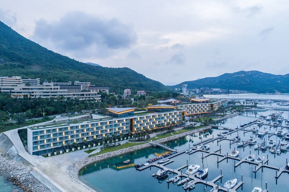 longcheer yacht club shenzhen china by zhubo desig