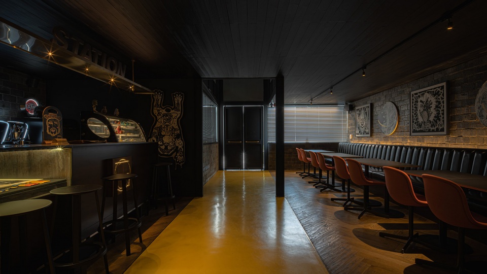 QG Station Chengdu by iZ Design Studio