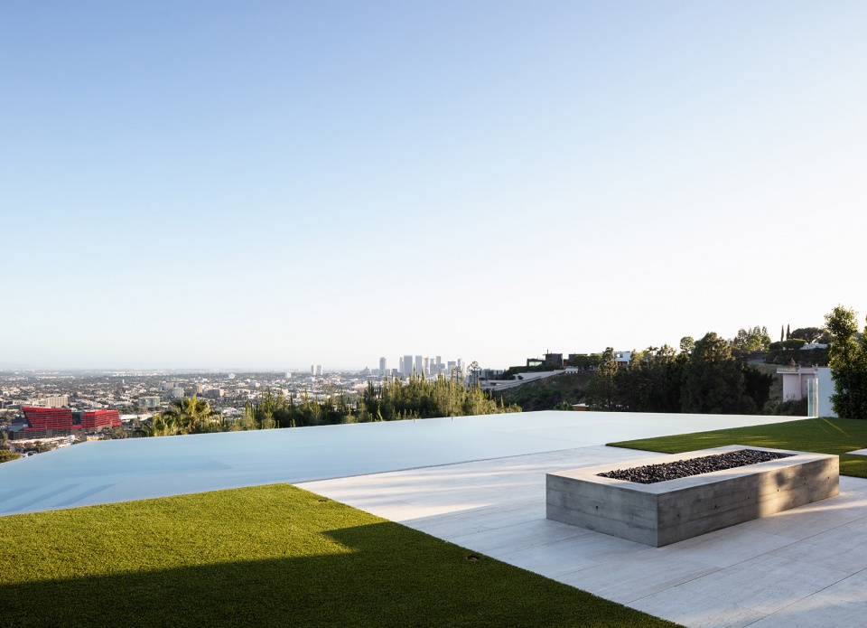 Forest Knoll residence Standard Architecture