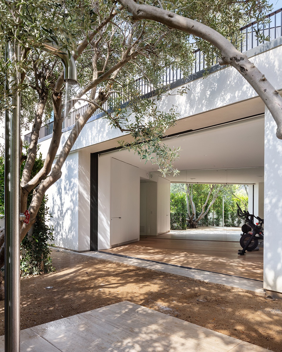 Forest Knoll residence Standard Architecture