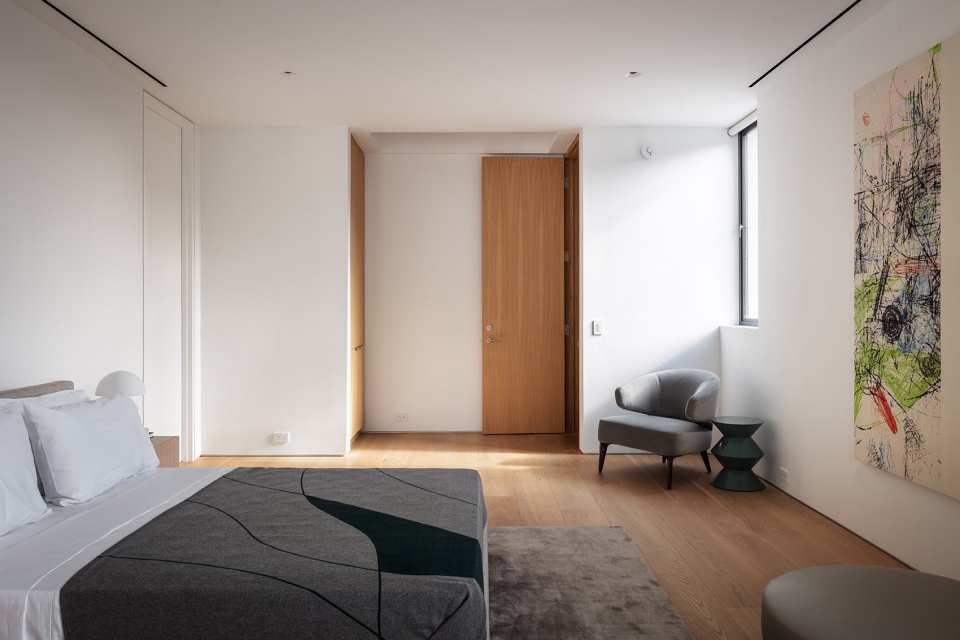 Forest Knoll residence Standard Architecture