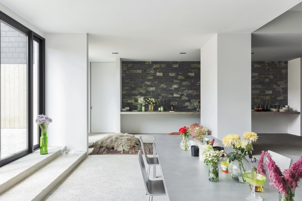 Apartment in Antwerp Belgium by DIALECT