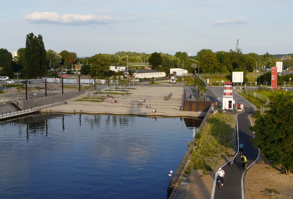 Frankfurt Offenbach Harbour Regional Planning by Ramboll Studio Dreiseitl
