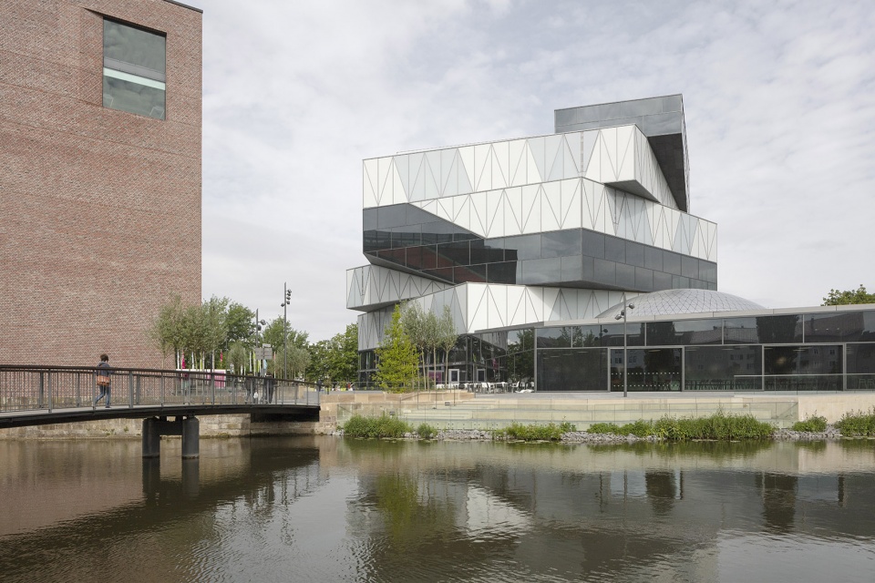 experimenta heilbronn sauerbruch hutton