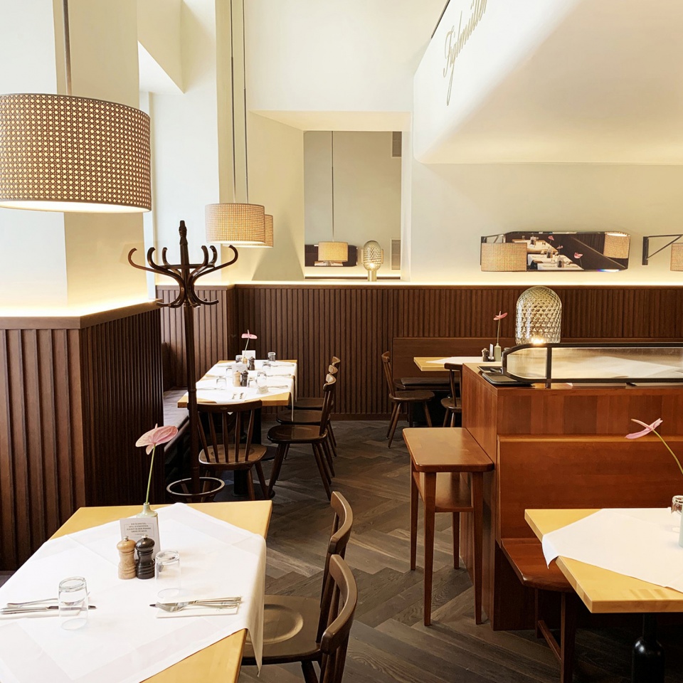 figlmueller restaurant by bwm architekten 1 1