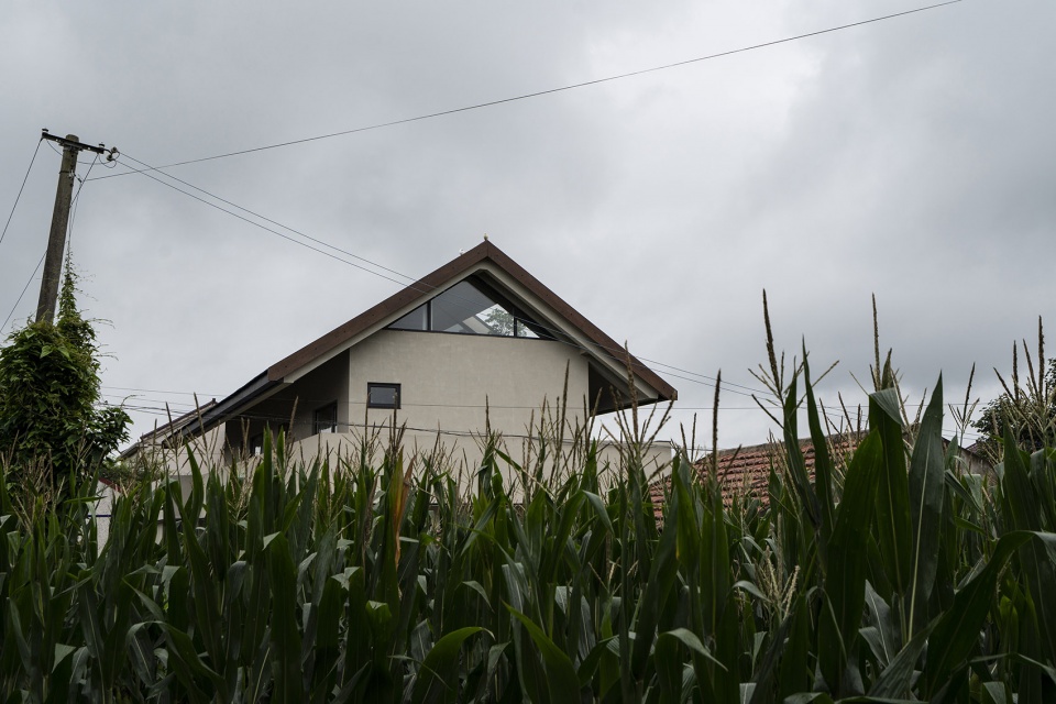 house g china by interval architects
