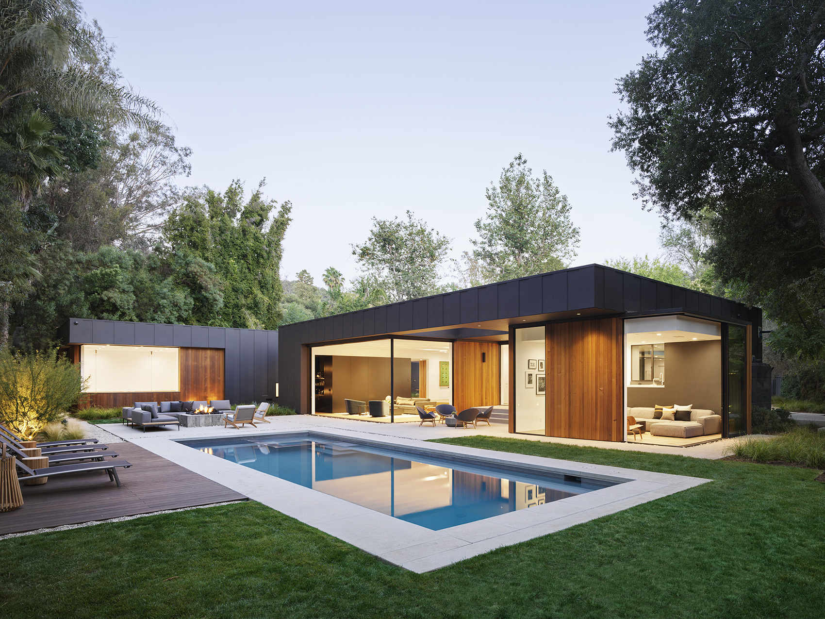 laurel hills residence by assembledge
