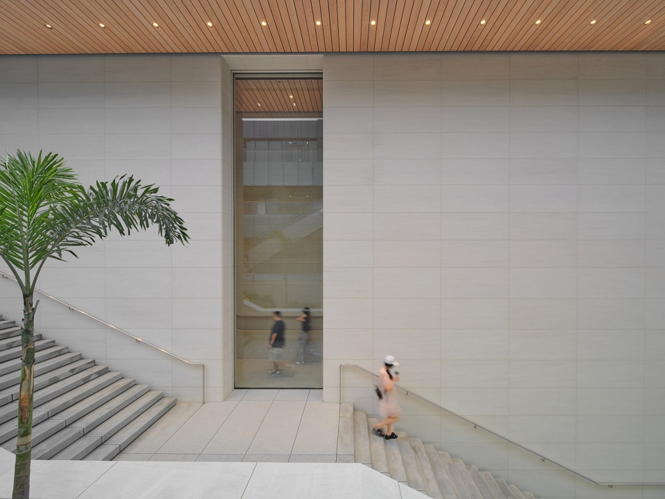 apple sanlitun foster and partners 1