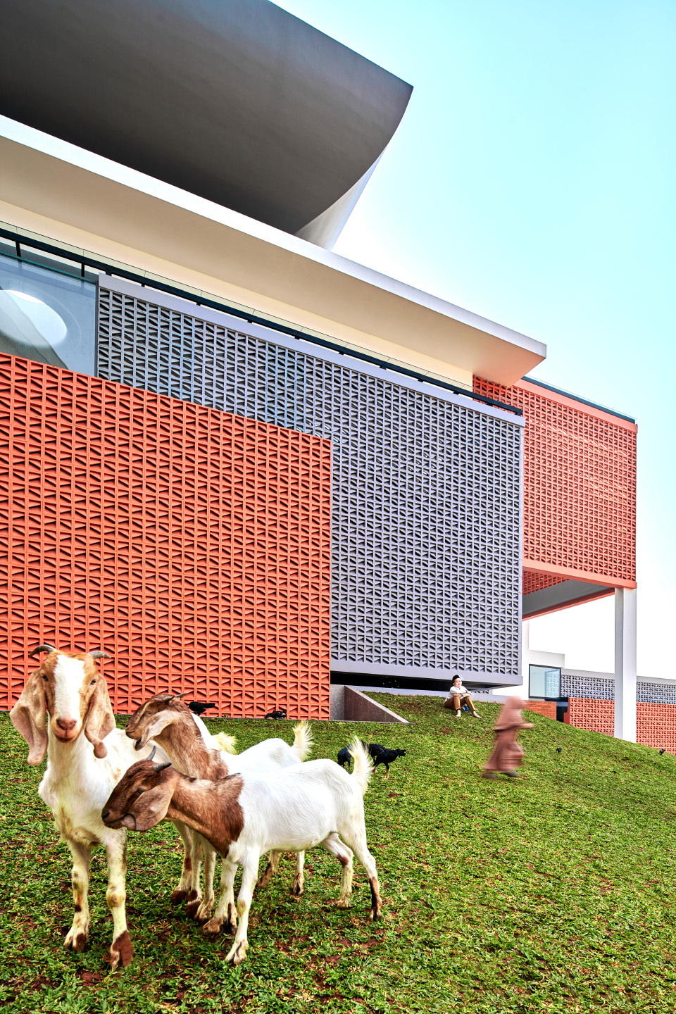 bioclimatic community mosque of pamulang by rad ar