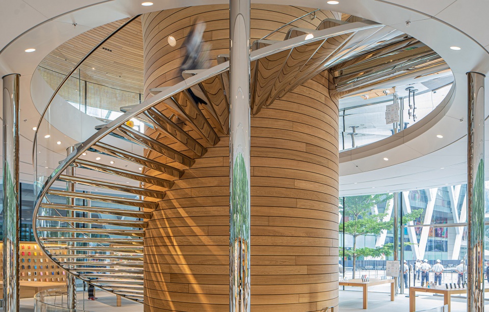 apple central world foster partners