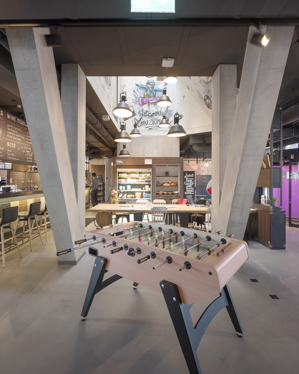 flon hotel by local architecture