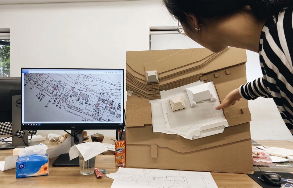 under 35 continuation studio