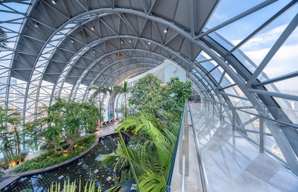 intercontinental chongqing raffles city l42 residential clubhouse china by cl3 architects safdie architects