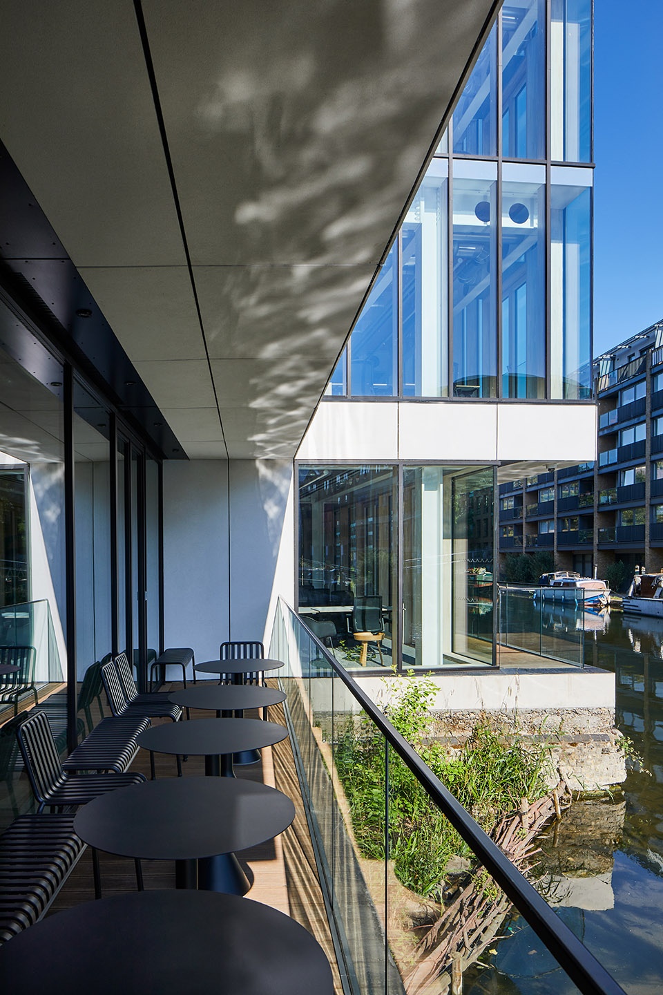 storey 6 orsman road by waugh thistleton architects