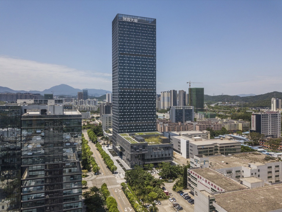 Longgang Chuangtou Headquarters Tower URBANUS