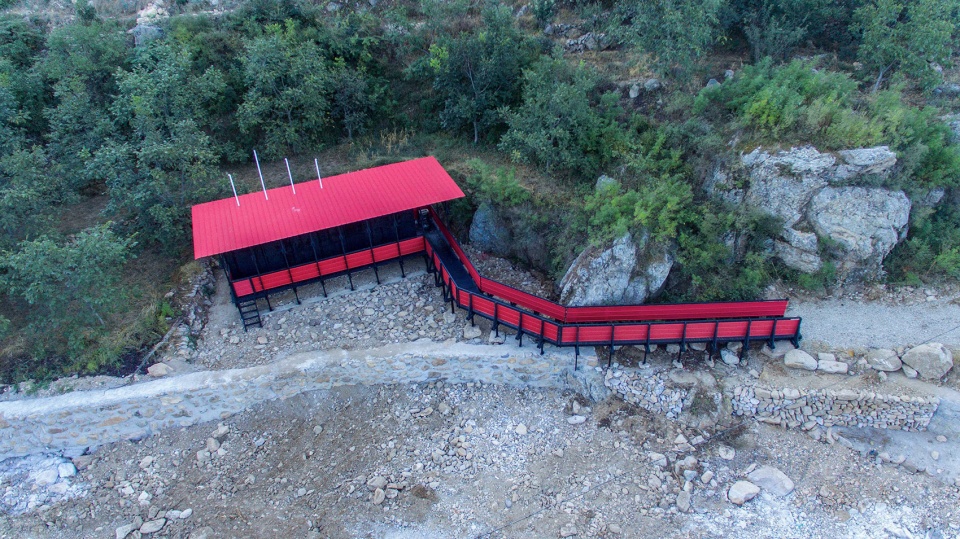 Public toilet design in Shichengzi Village Fu Yingbin