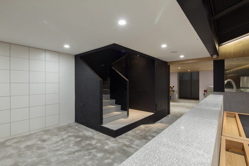 Spatial Renovation of M.Y.Lab Wood Workshop in Shanghai By Continuation Studio 960x640
