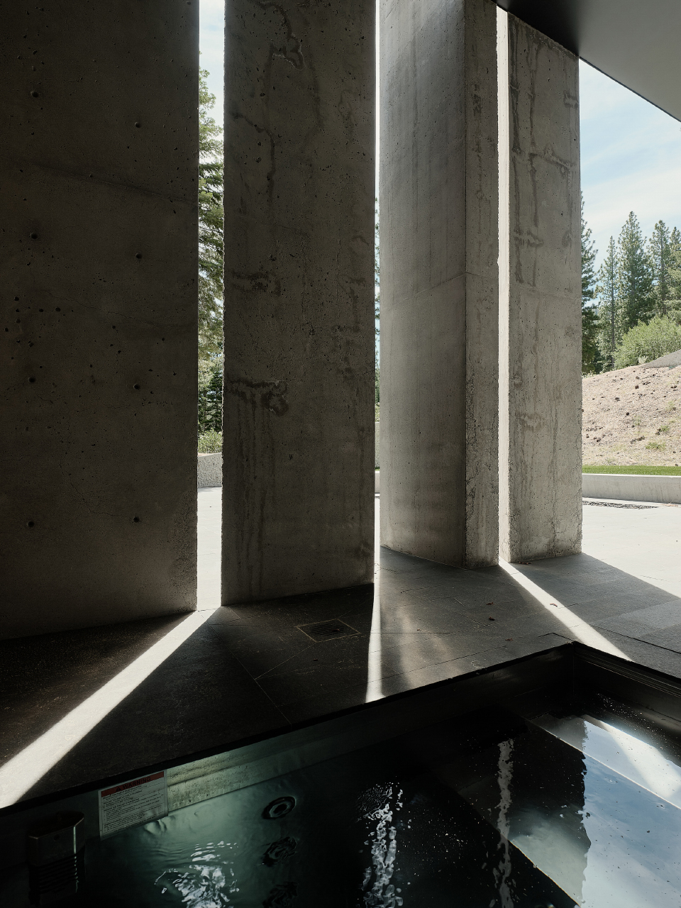lookout house by faulkner architects