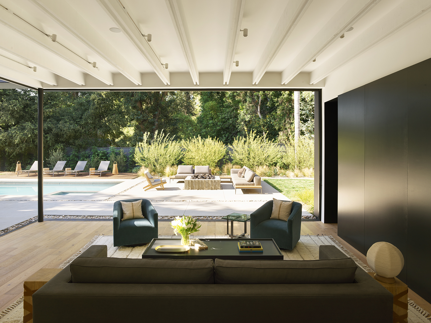 laurel hills residence by assembledge